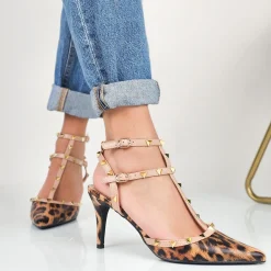 Madeline - Decollette Slingback Borchie
