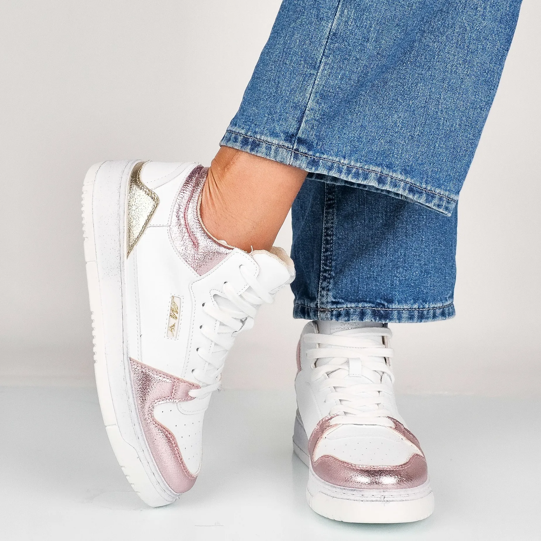 Sara - Sneakers Donna
